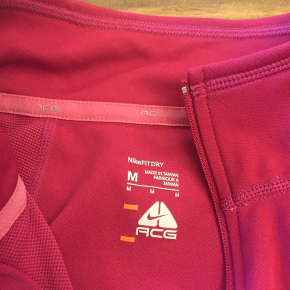 Women’s Medium Nike ACG Half-Zip Running Jacket - Picture 3 of 6